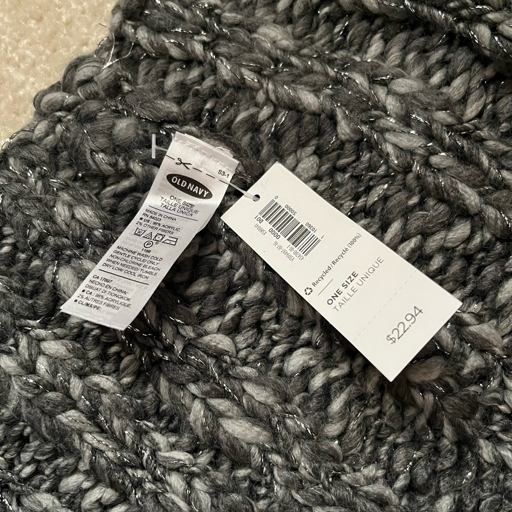 Infinity Scarf - Picture 3 of 3